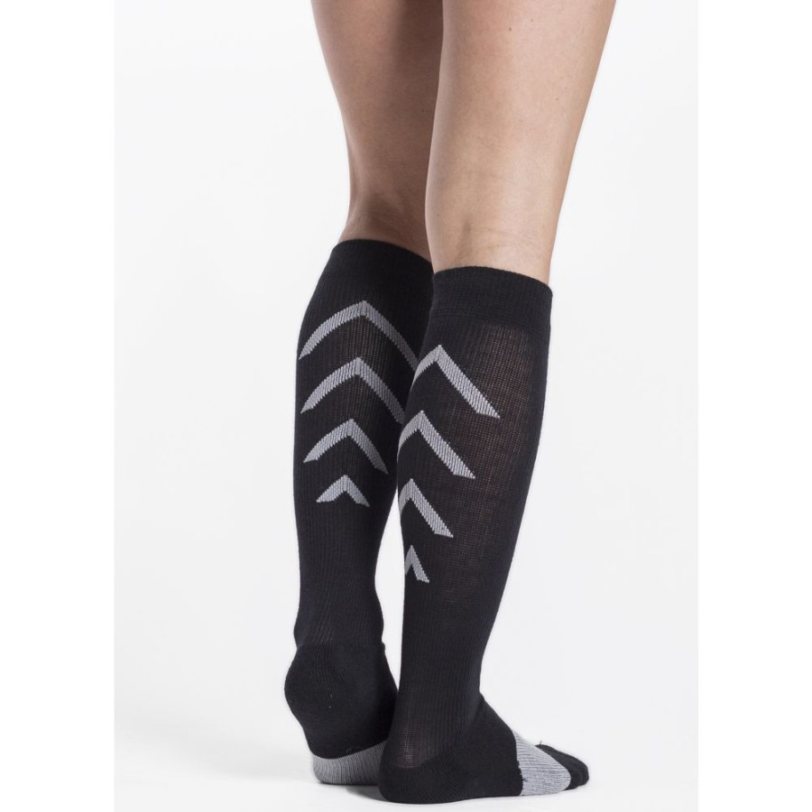 Athletic Compression Socks Sigvaris | Sigvaris Athletic Recovery Knee High 15-20 Mmhg